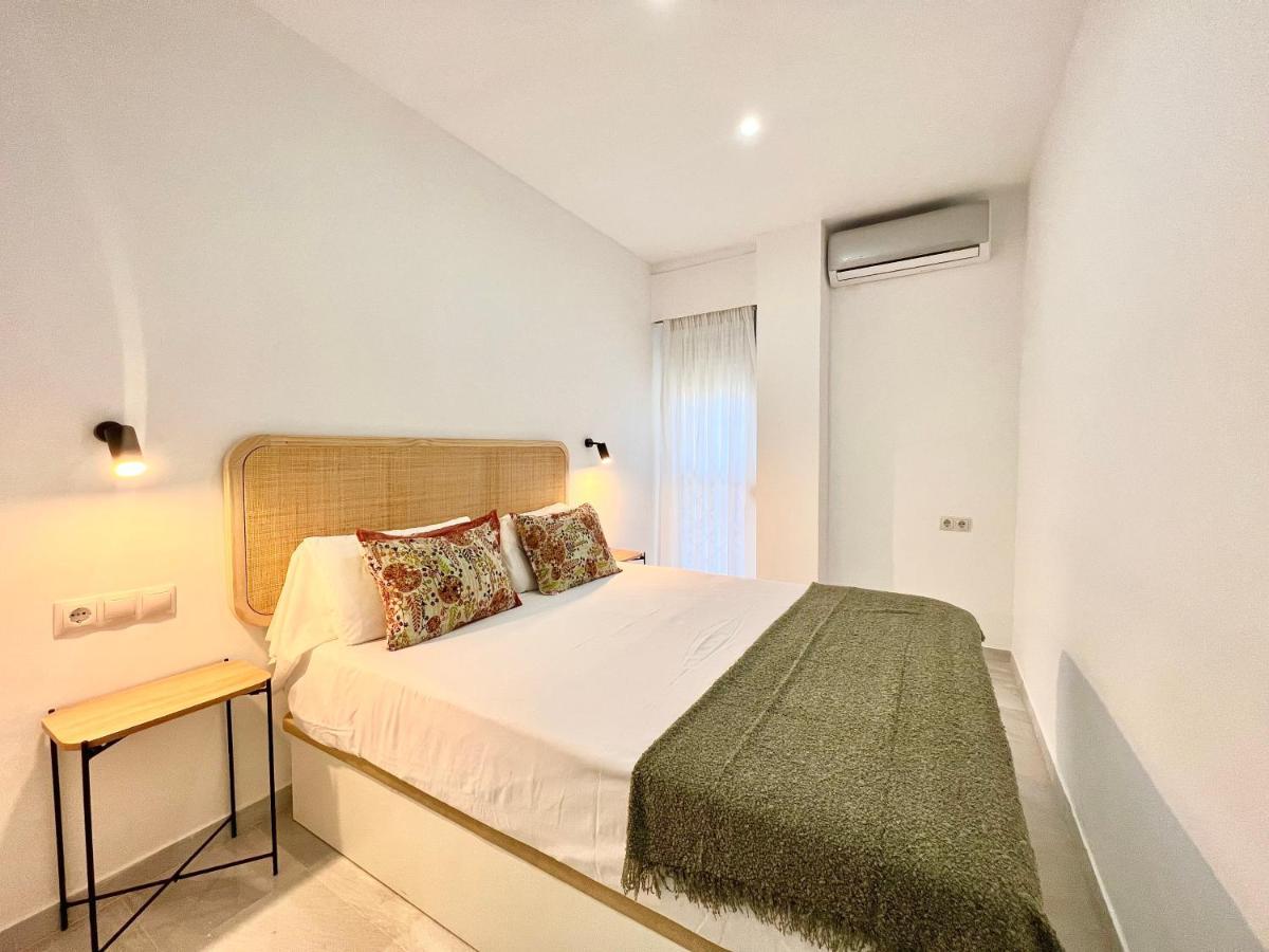 Victoria II & Old Town By Ele Apartments Malaga Exterior photo