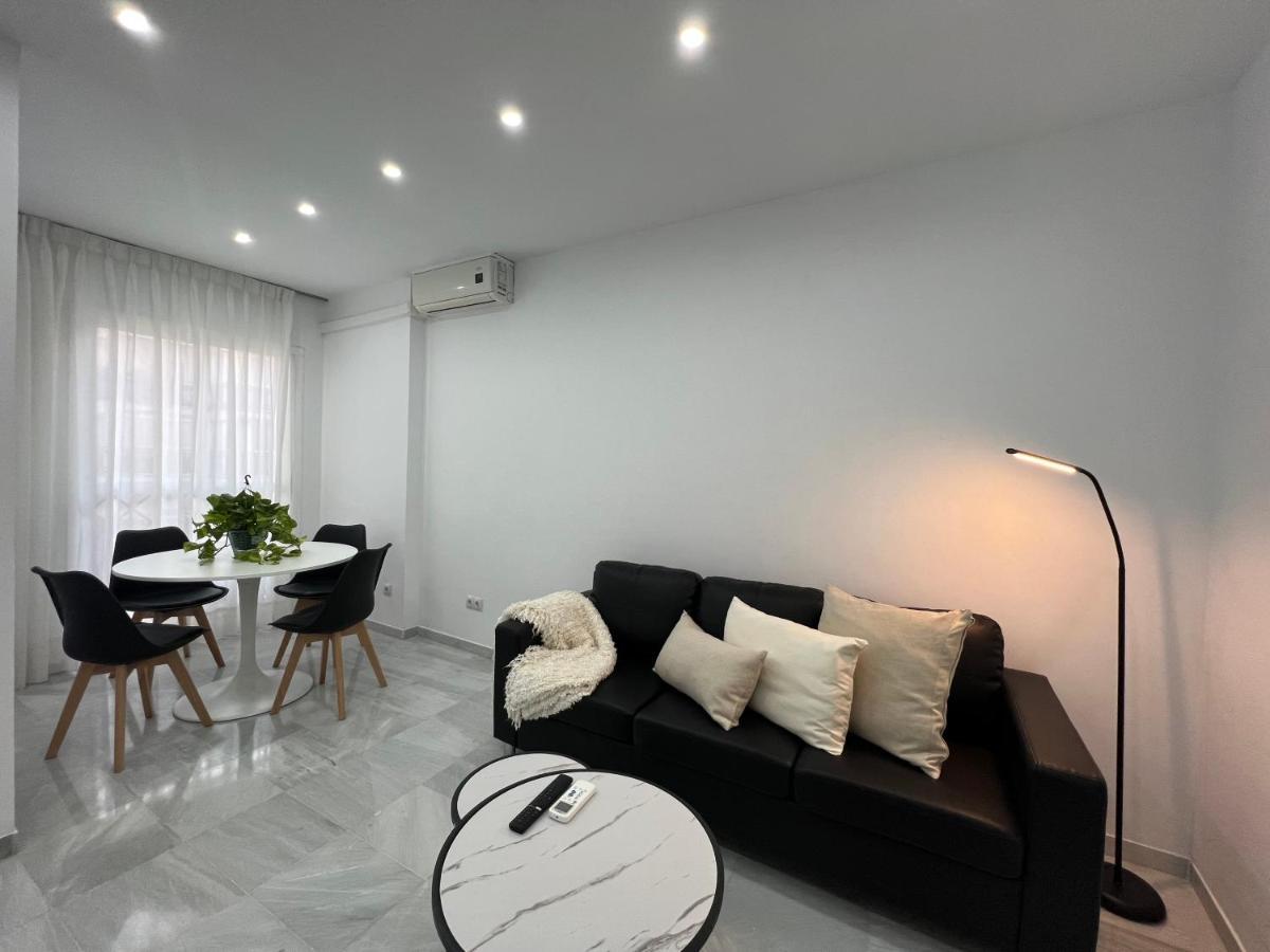 Victoria II & Old Town By Ele Apartments Malaga Exterior photo